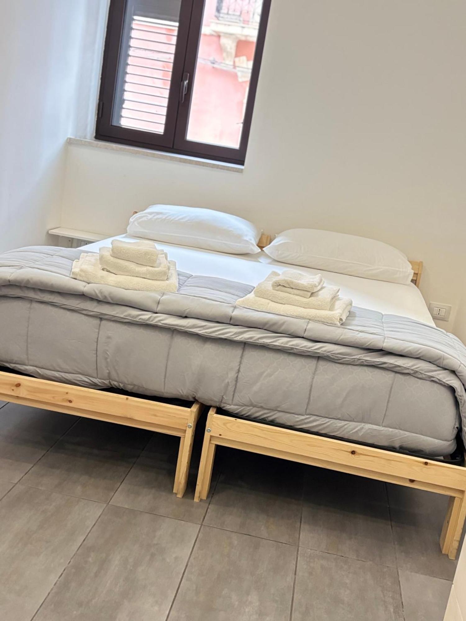 Dionisio Apartments Syracuse Bagian luar foto