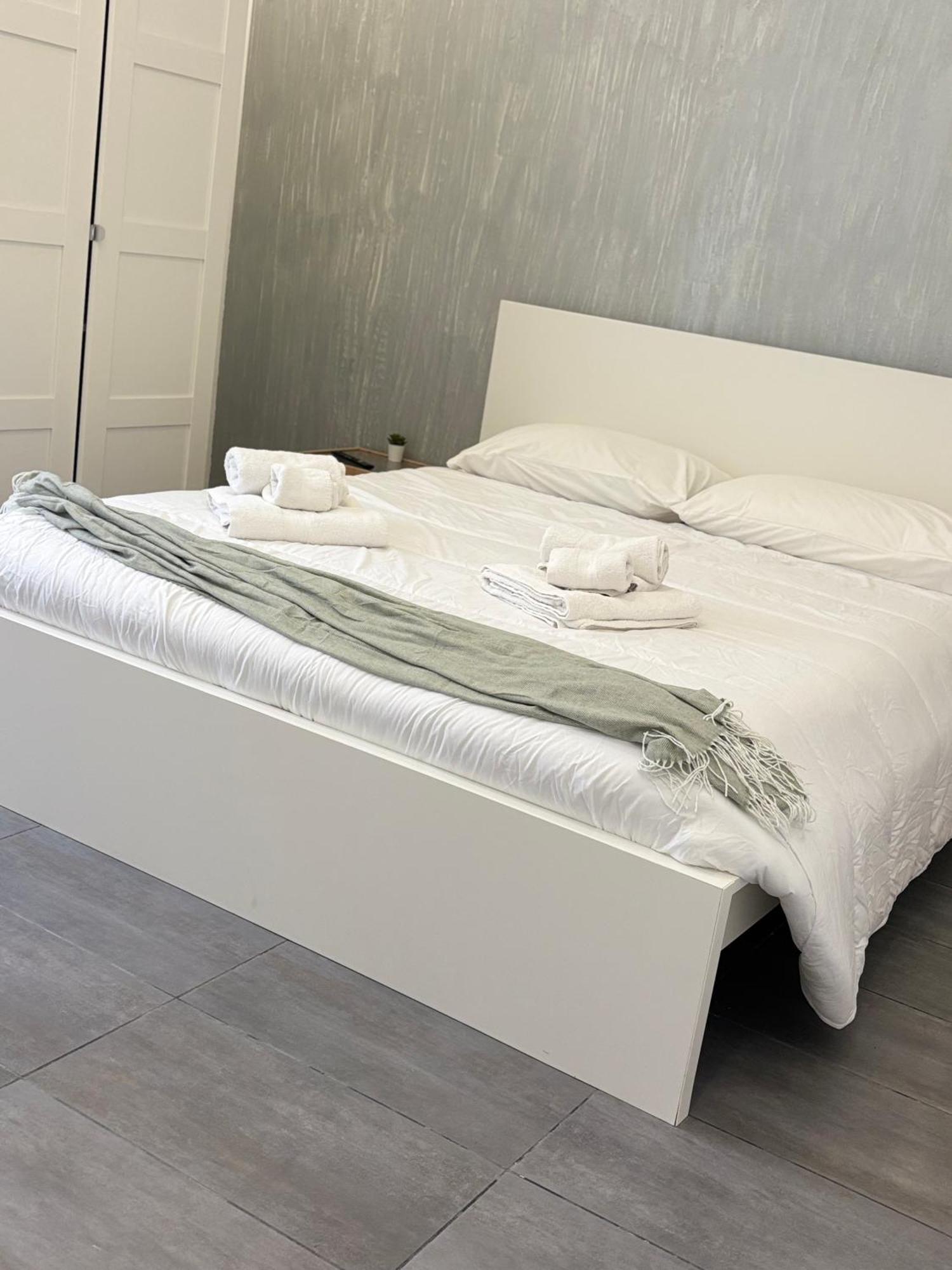 Dionisio Apartments Syracuse Bagian luar foto